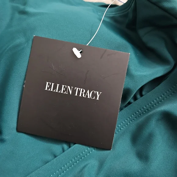 ELLEN TRACY High Keyhole Neck One Piece Swimsuit Emerald Green Ruched Size 10 - Picture 4 of 4